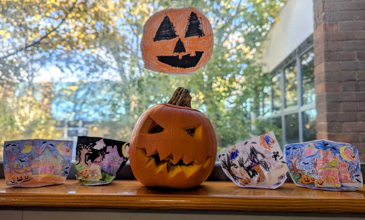 🎃 More Halloween Fun in First Class 👻